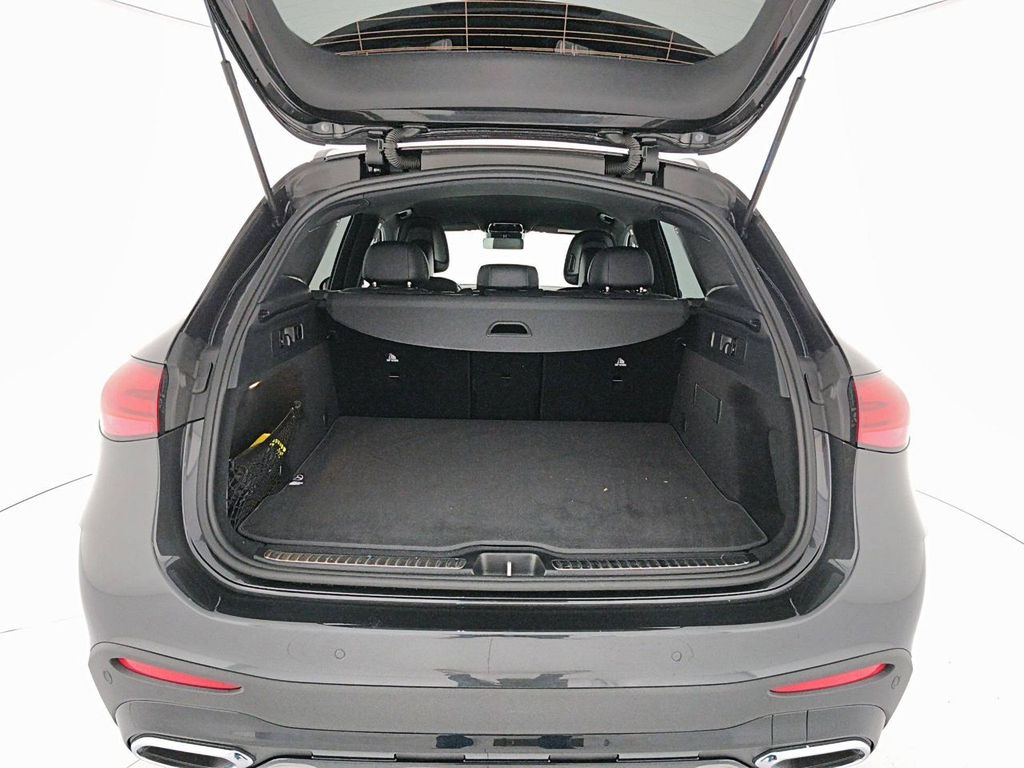 Mercedes-Benz Other 2025