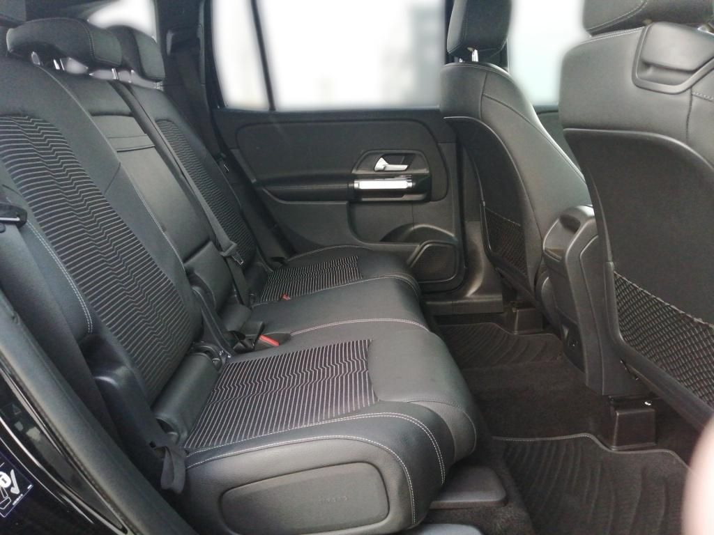 Mercedes-Benz GLB 200 2022