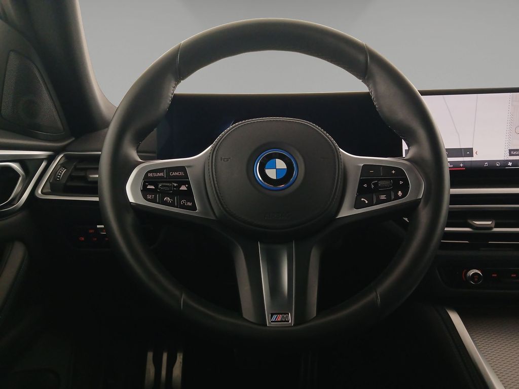BMW i4 2023