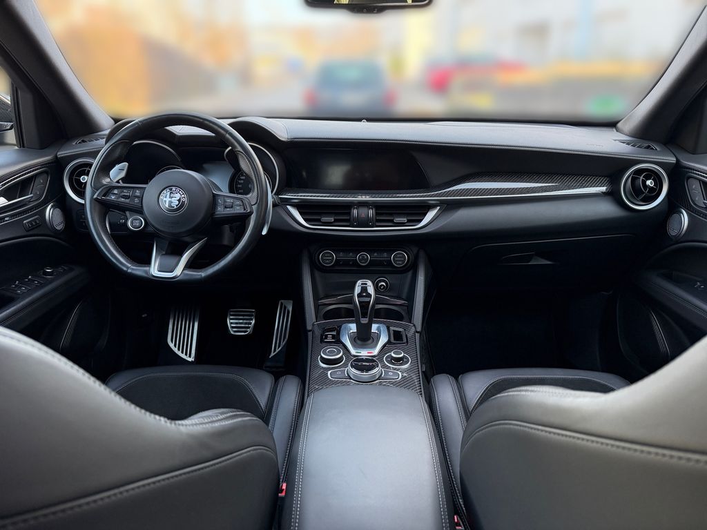 Alfa Romeo Stelvio 2022