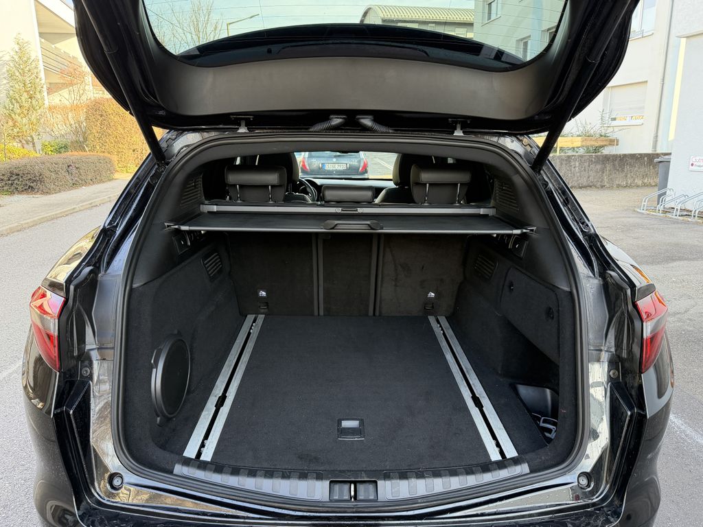 Alfa Romeo Stelvio 2022