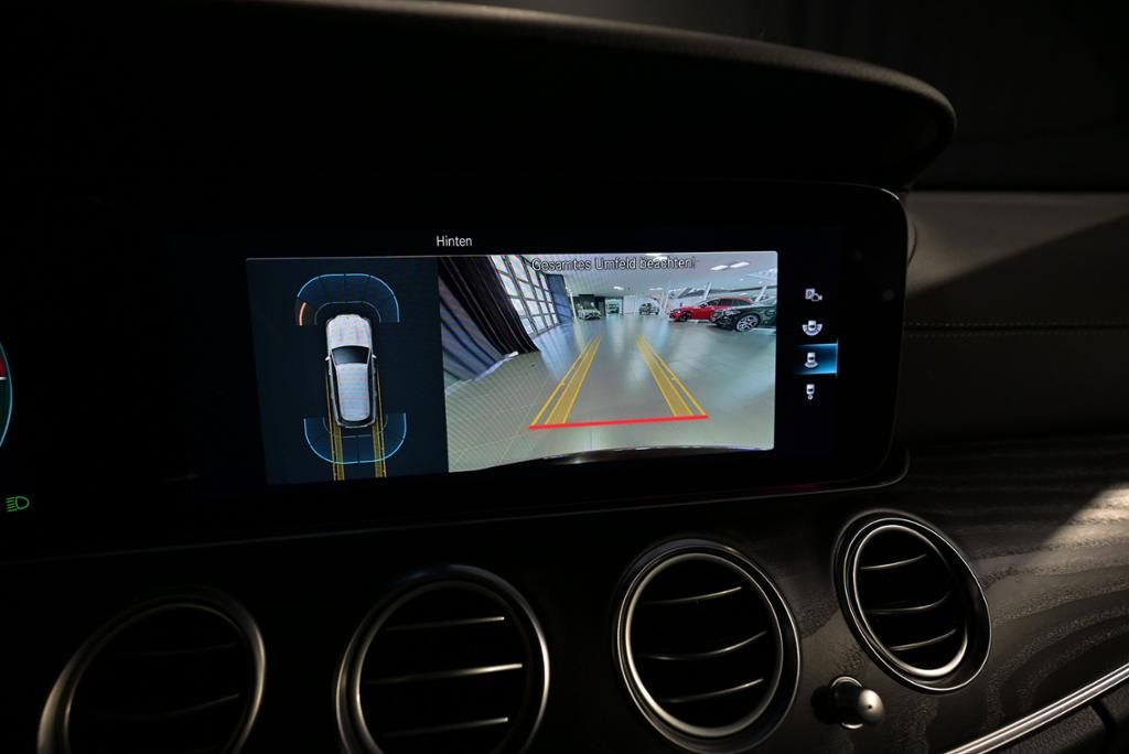 Mercedes-Benz E 300 2022