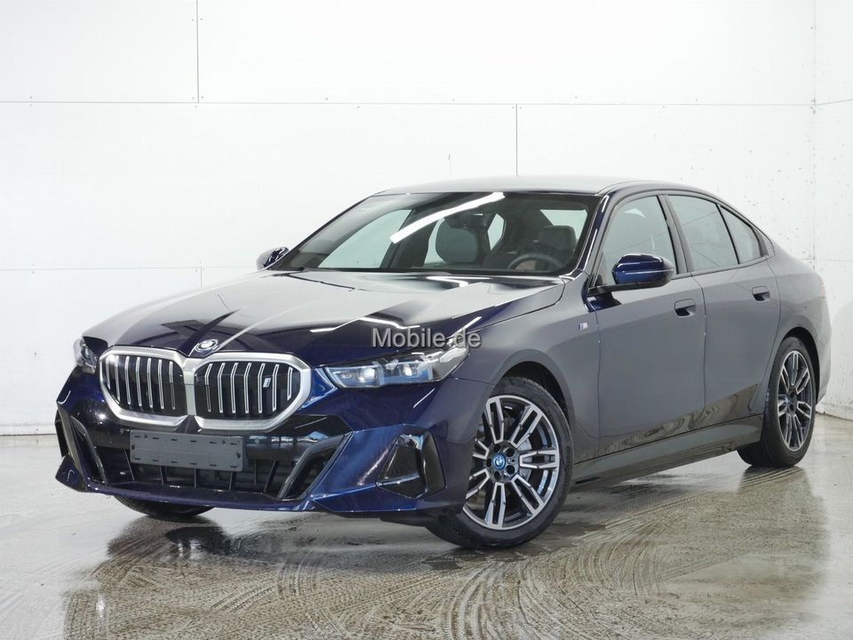 BMW i5 2024