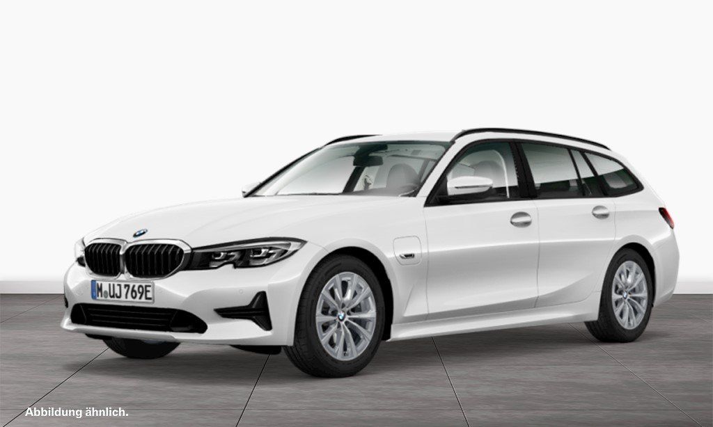 BMW 320 2022