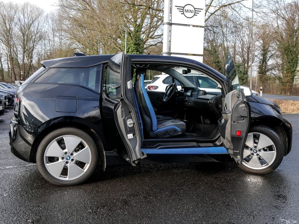 BMW i3 2022