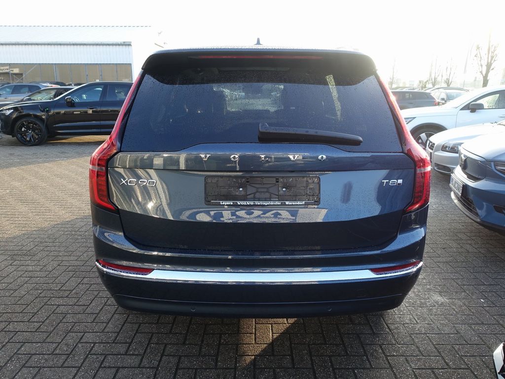 Volvo XC90 2025
