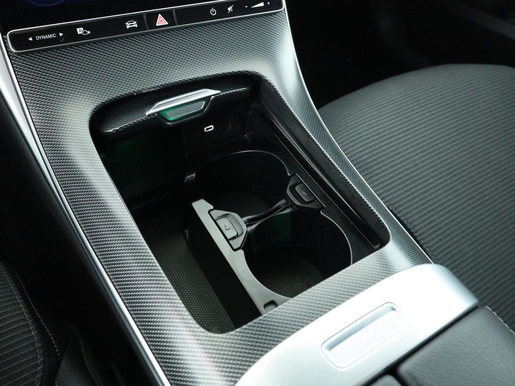 Mercedes-Benz C 200 2023