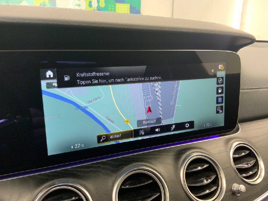 Mercedes-Benz E 220 2021