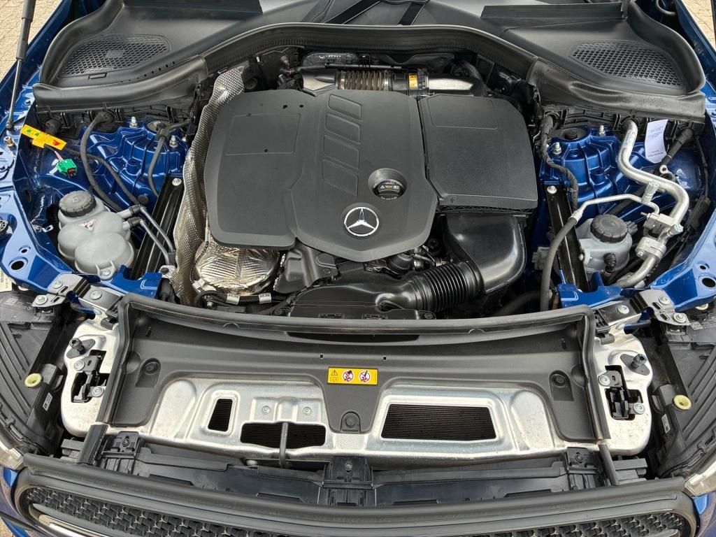 Mercedes-Benz GLC 300 2023