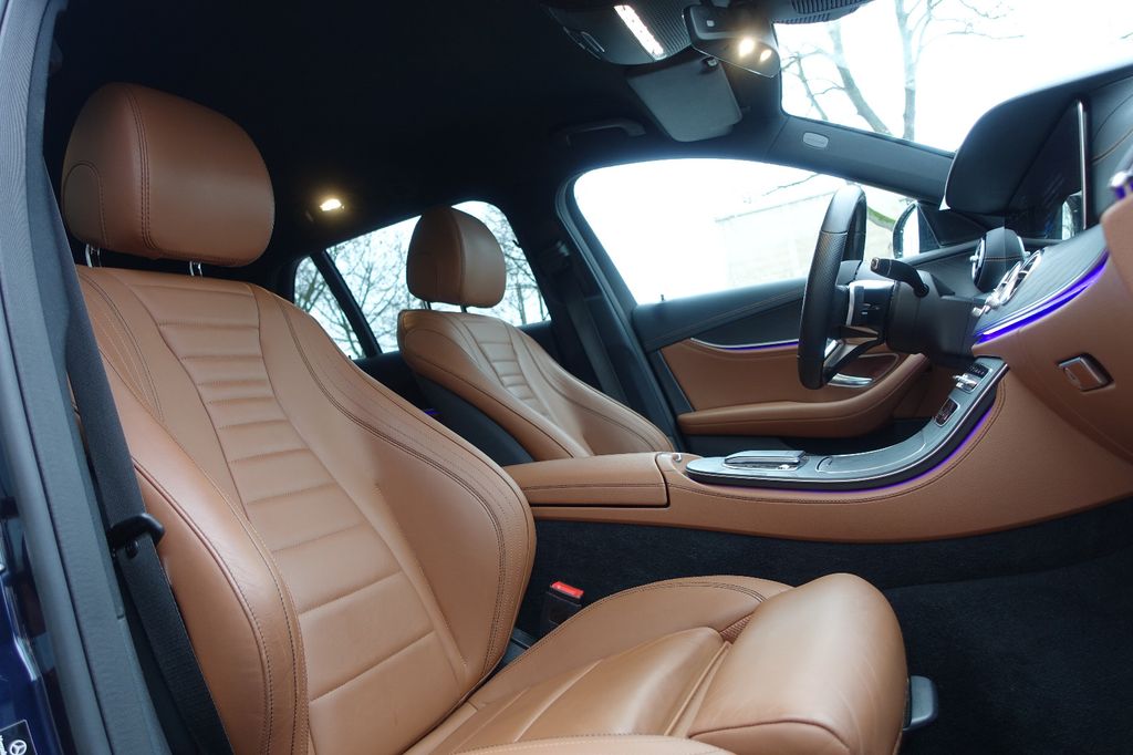 Mercedes-Benz E 300 2022