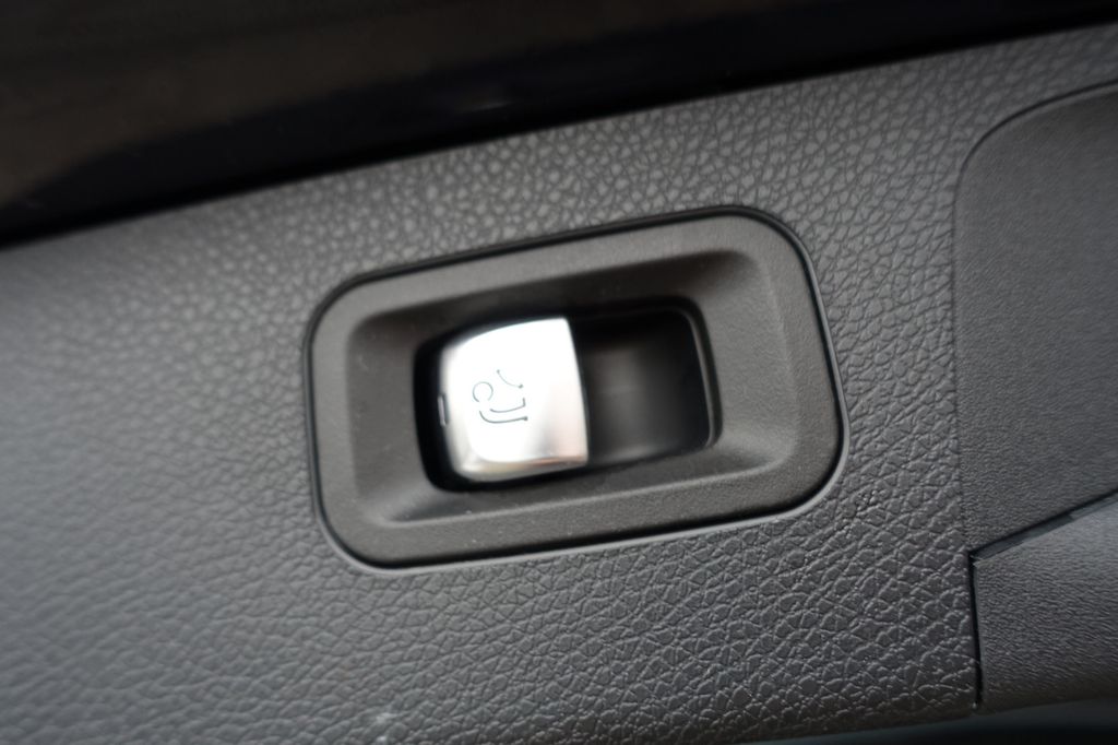 Mercedes-Benz E 300 2022