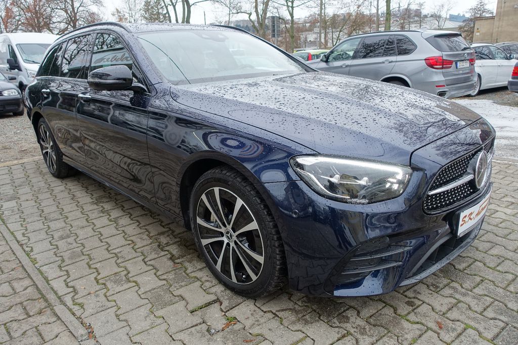 Mercedes-Benz E 300 2022