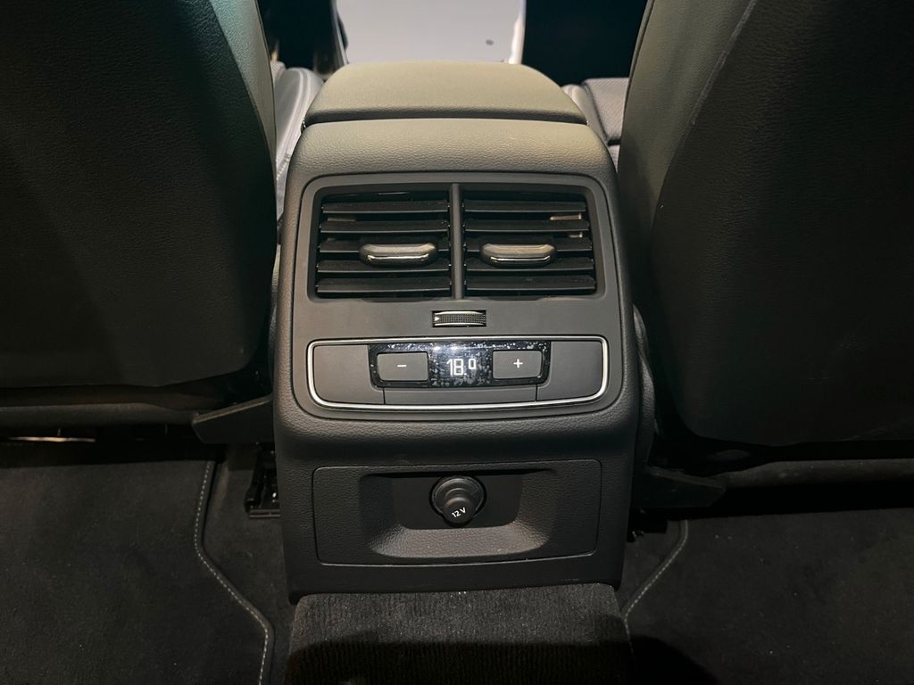 Audi A4 2024