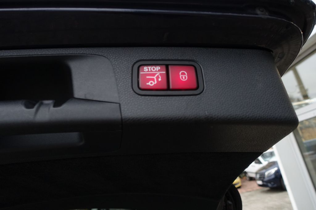 Mercedes-Benz E 300 2022