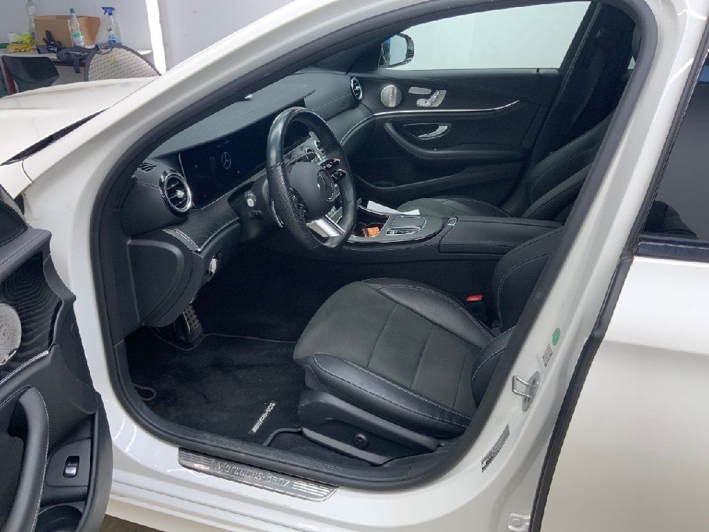 Mercedes-Benz E 220 2021