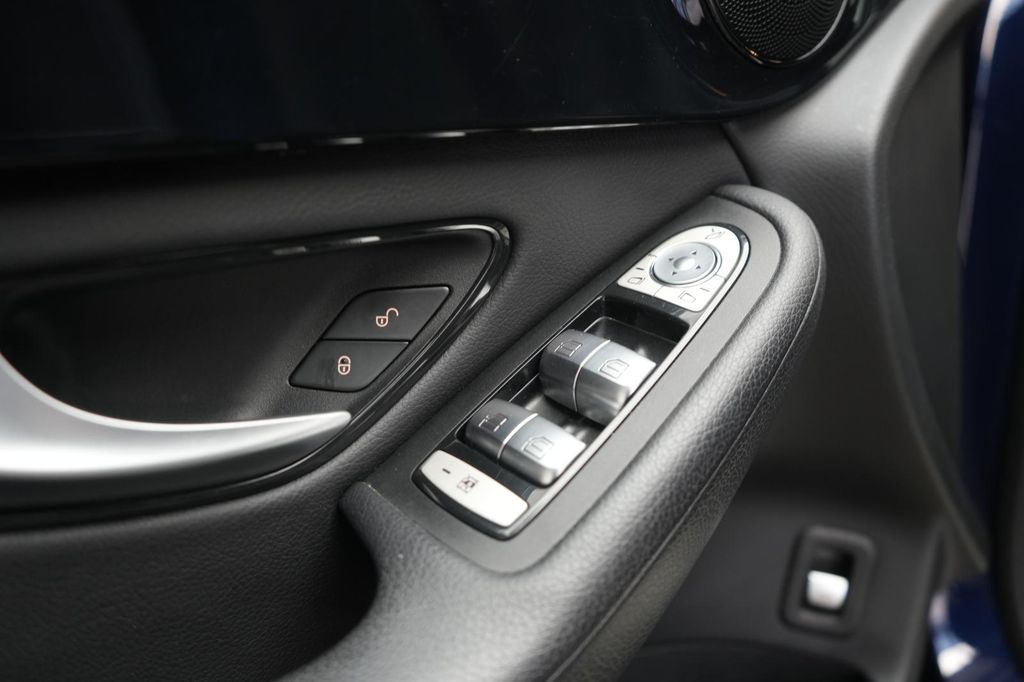 Mercedes-Benz GLC 300 2022