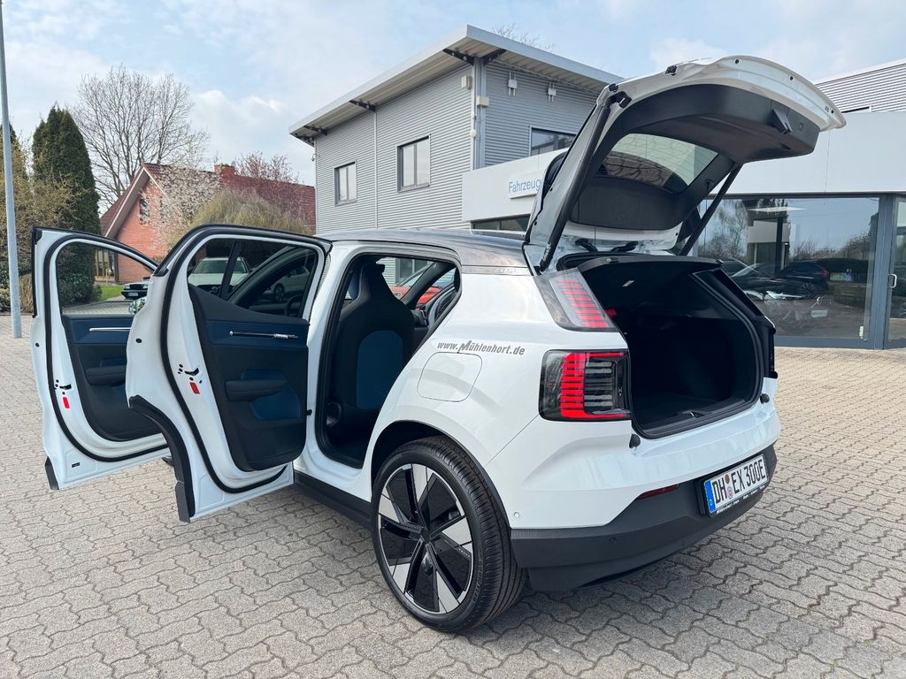 Volvo EX30 2025