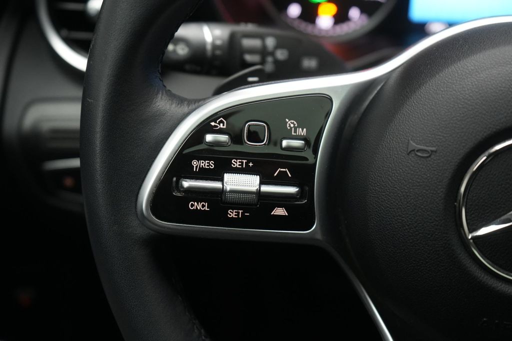 Mercedes-Benz GLC 300 2022