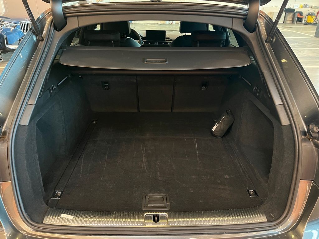 Audi A4 2024