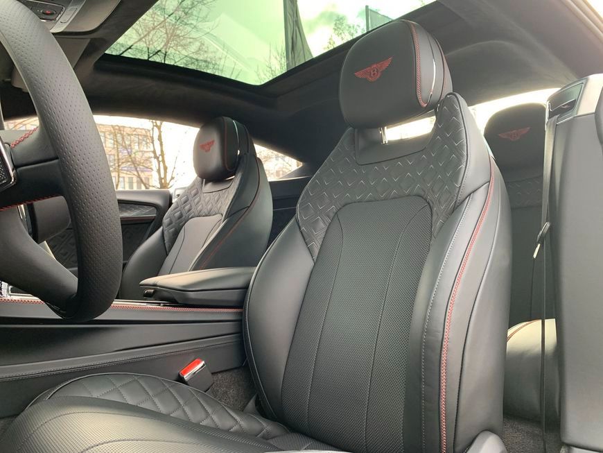 Bentley Continental GT 2024