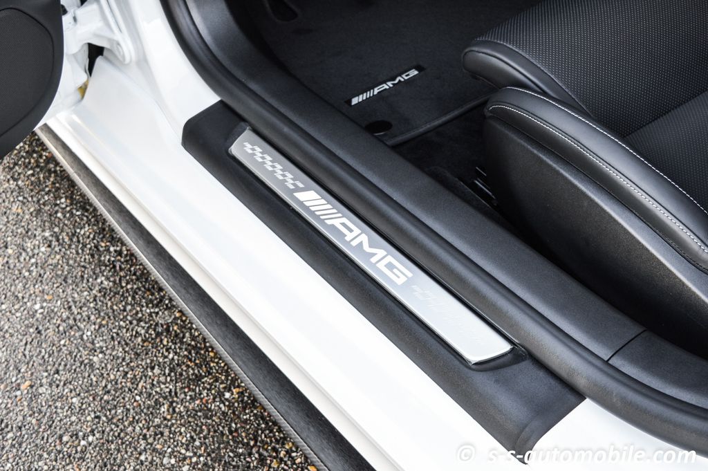 Mercedes-Benz AMG GT 2025