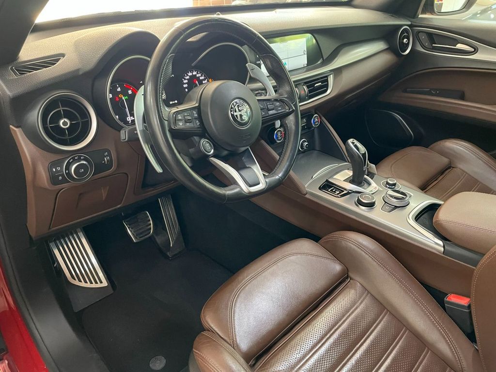 Alfa Romeo Stelvio 2020