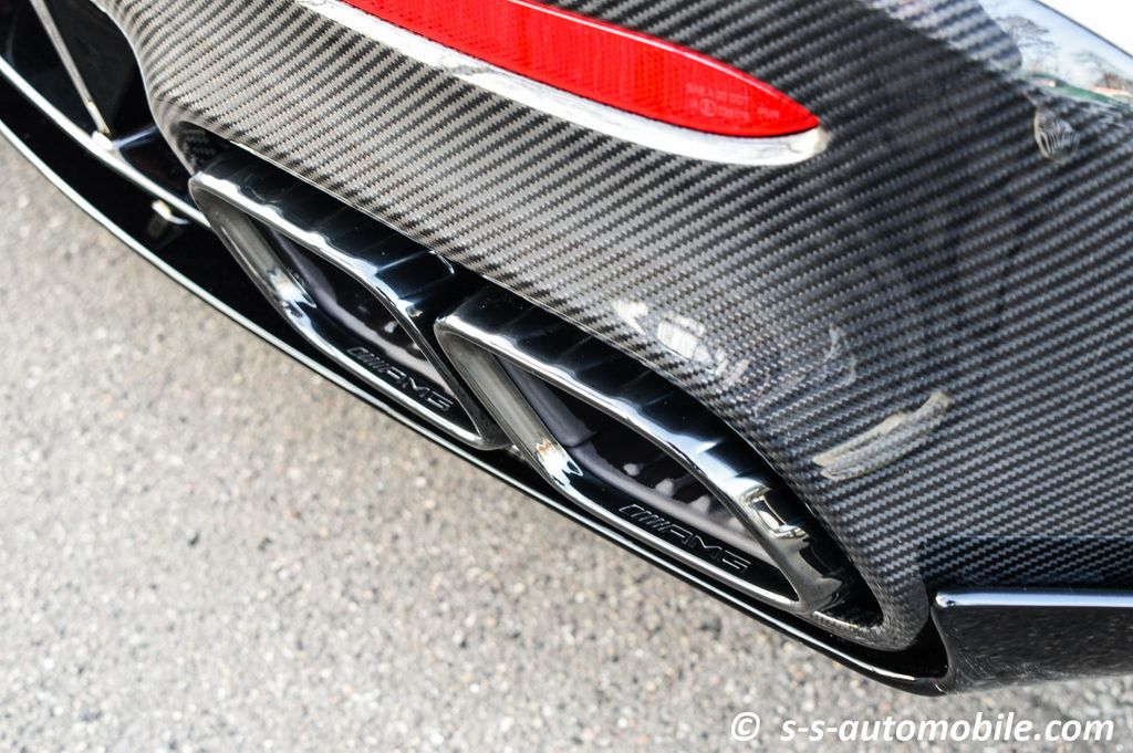 Mercedes-Benz AMG GT 2025