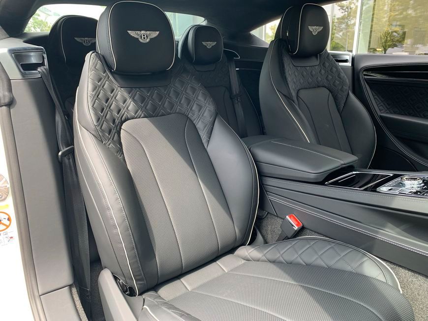 Bentley Continental GT 2024