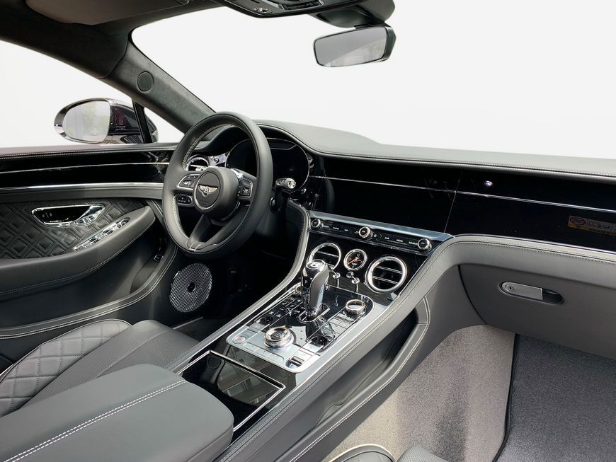 Bentley Continental GT 2024