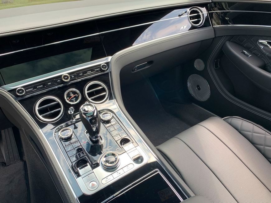 Bentley Continental GT 2024