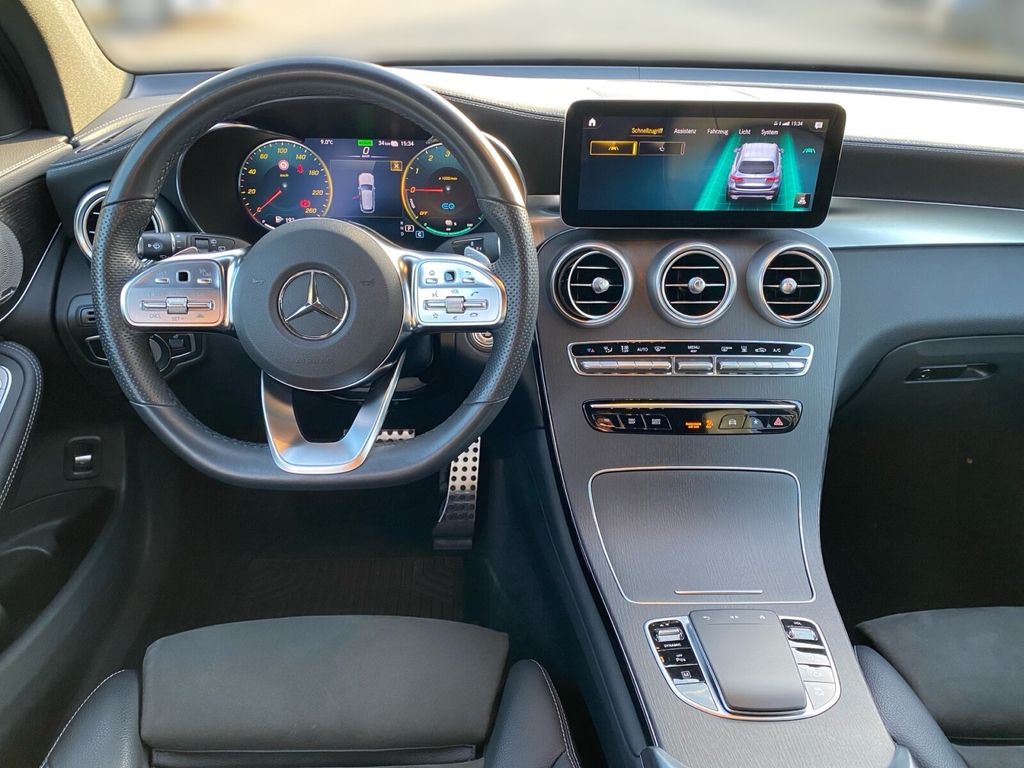 Mercedes-Benz GLC 300 2020