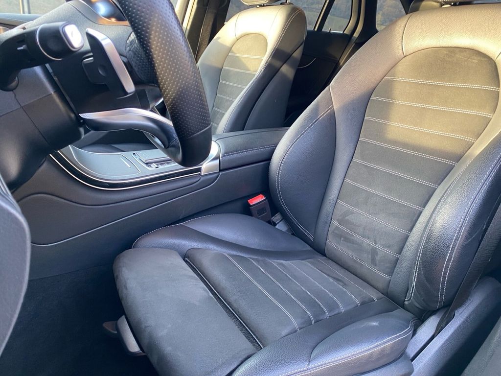 Mercedes-Benz GLC 300 2020