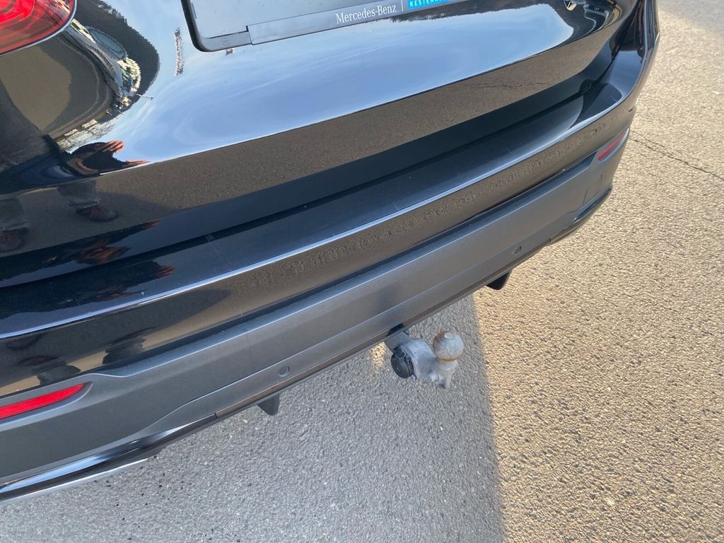 Mercedes-Benz GLC 300 2020
