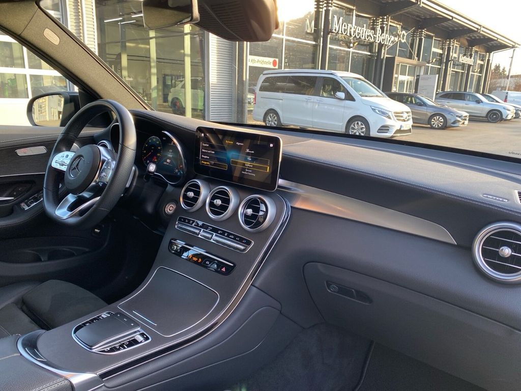 Mercedes-Benz GLC 300 2020