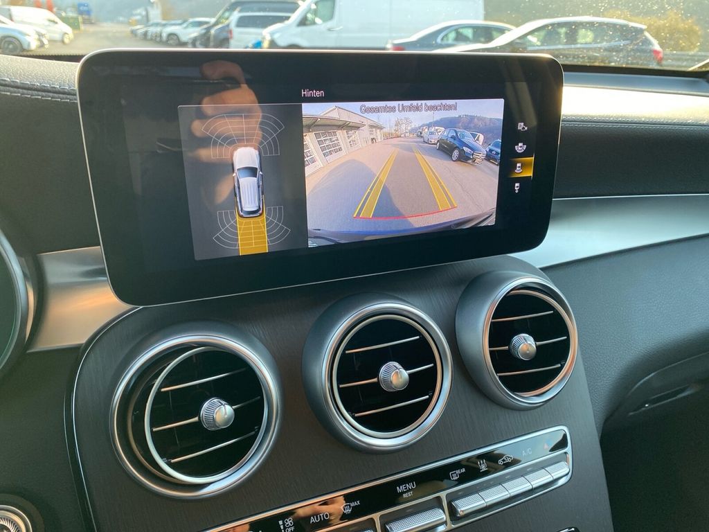 Mercedes-Benz GLC 300 2020