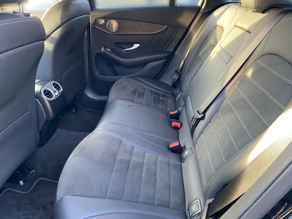 Mercedes-Benz GLC 300 2020