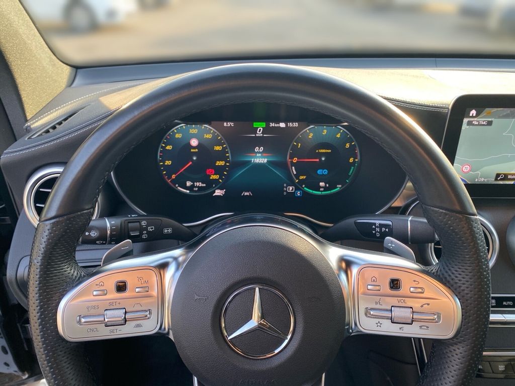 Mercedes-Benz GLC 300 2020