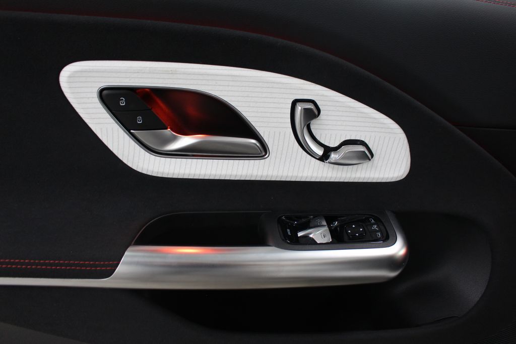 Mercedes-Benz CLA 250 2025