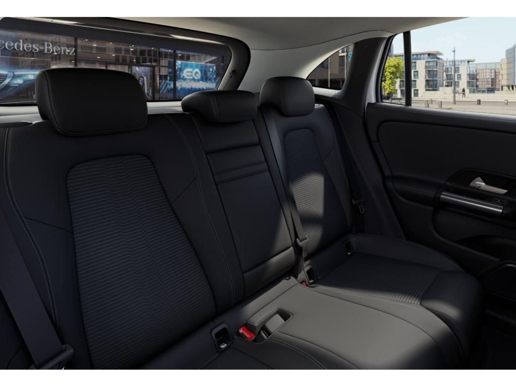 Mercedes-Benz EQA 2022