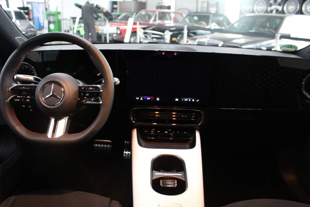 Mercedes-Benz CLA 250 2025