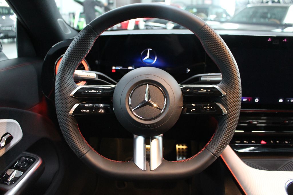 Mercedes-Benz CLA 250 2025