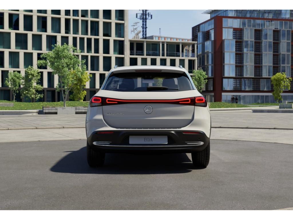 Mercedes-Benz EQA 2022