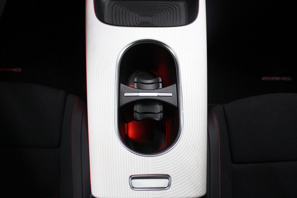 Mercedes-Benz CLA 250 2025