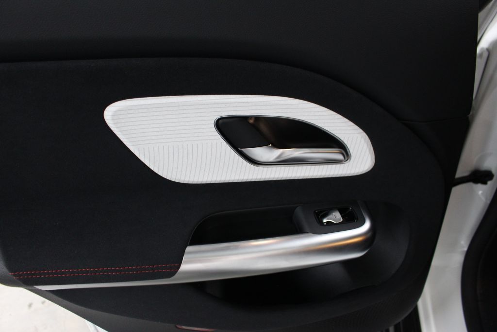 Mercedes-Benz CLA 250 2025