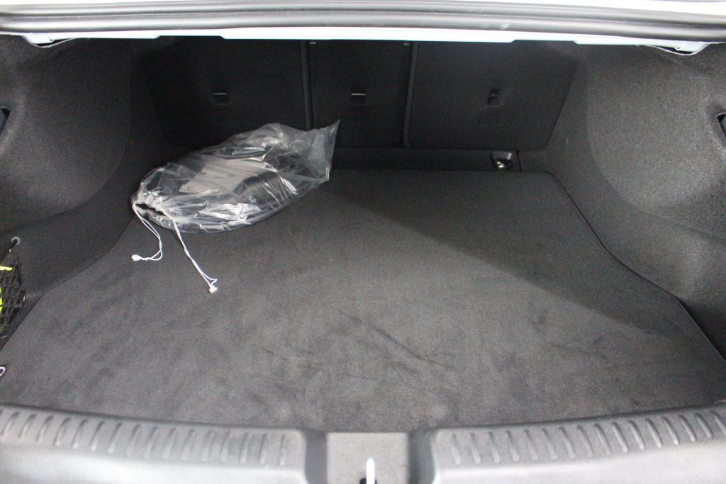 Mercedes-Benz CLA 250 2025