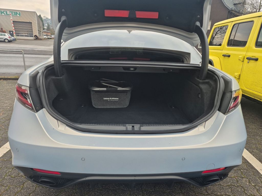 Alfa Romeo Giulia 2023