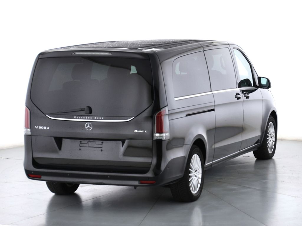 Mercedes-Benz V 300 2024