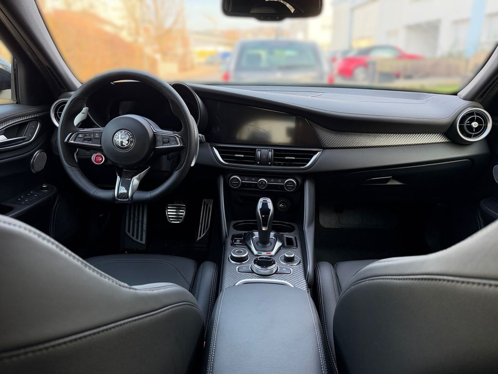 Alfa Romeo Giulia 2025