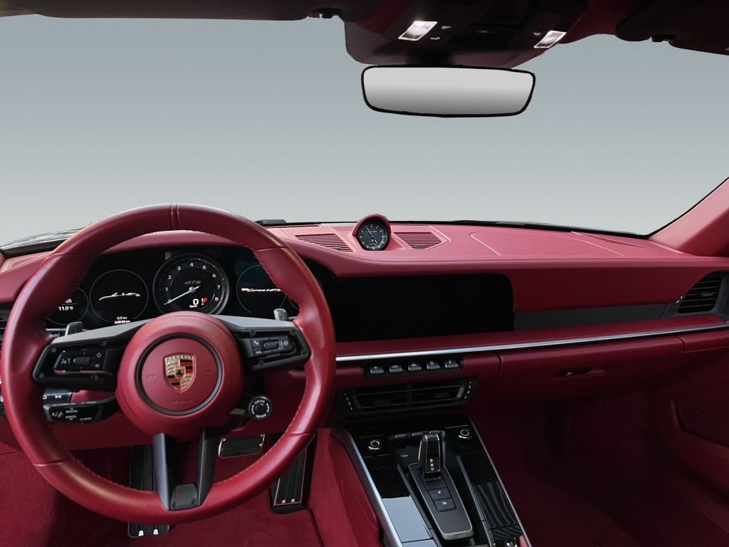 Porsche 992 2023