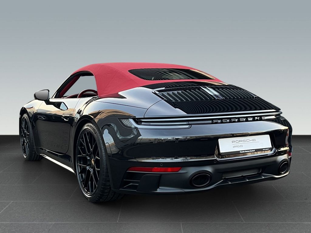 Porsche 992 2023